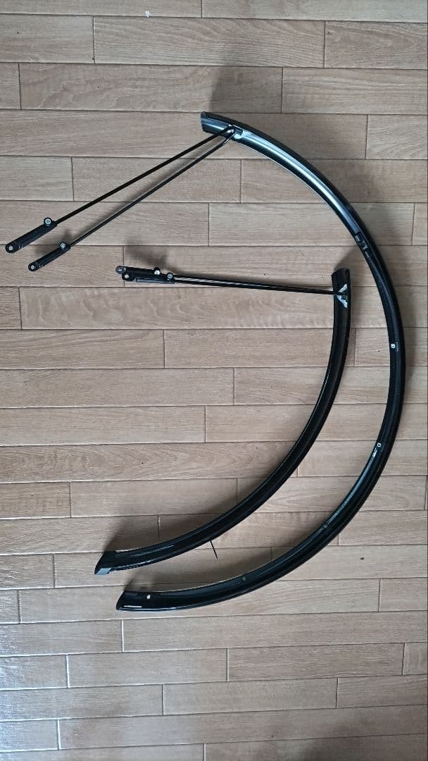 TREK　e-bike FX+2 キャリア、泥よけ、チェーンカバー前後ライト