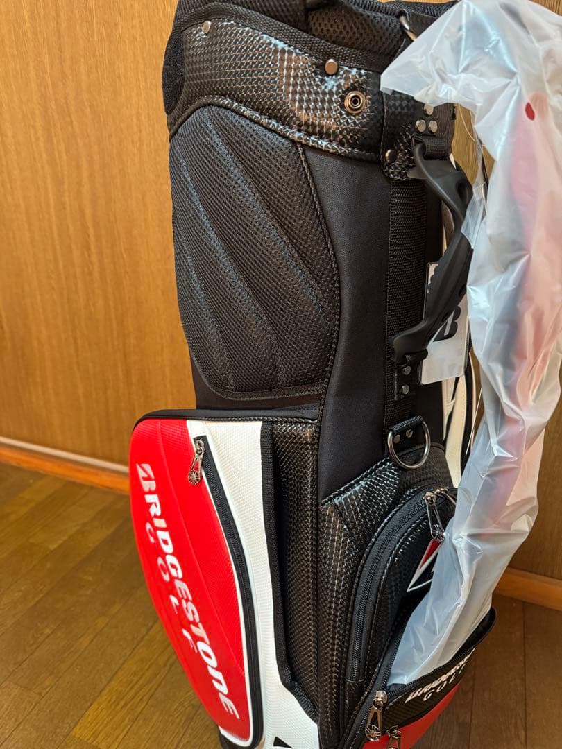 ブリジストン　2025年モデル　ツアーレプリカモデル　スタンドキャディバッグ