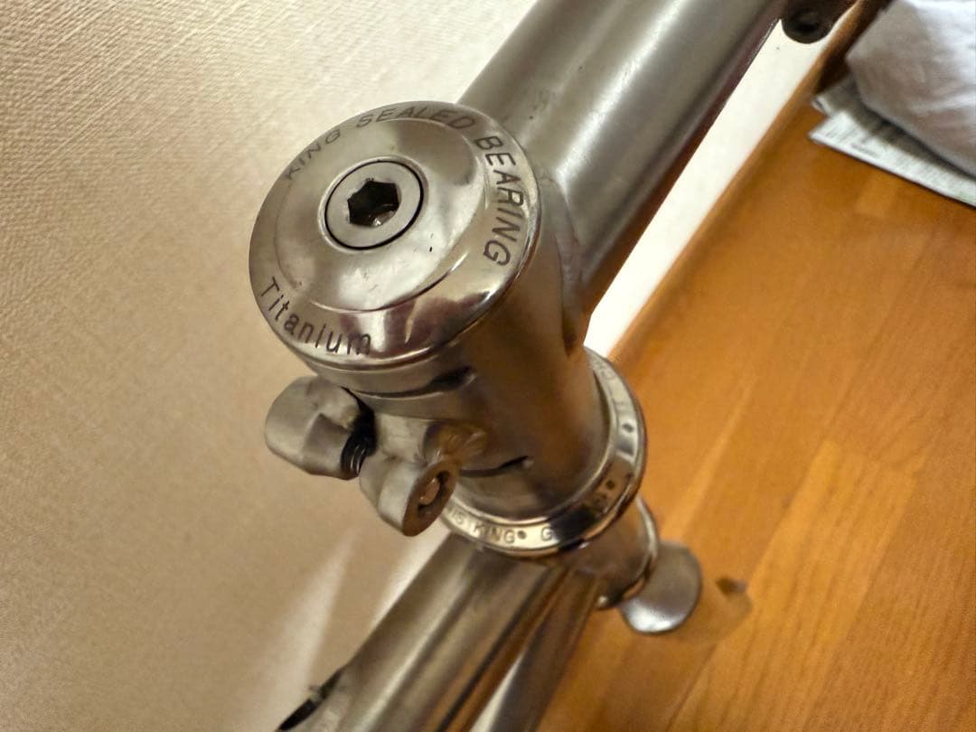 チタン製 ロードバイクフレーム　510サイズ　クリスキング製チタンヘッドパーツ付