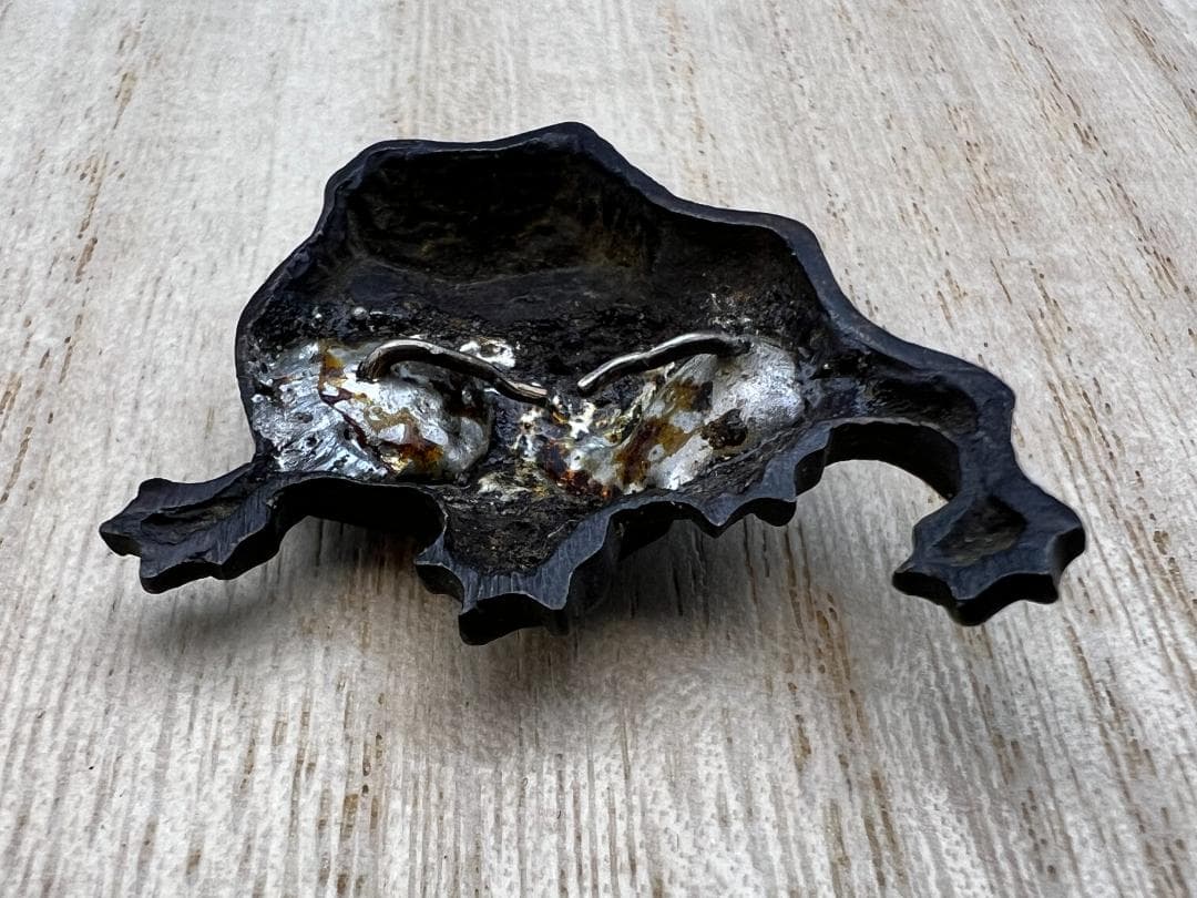 【海】江戸明治金工　蛙図　カエル　金目　手彫　大金具　銅製鍍金　骨董品　箱付