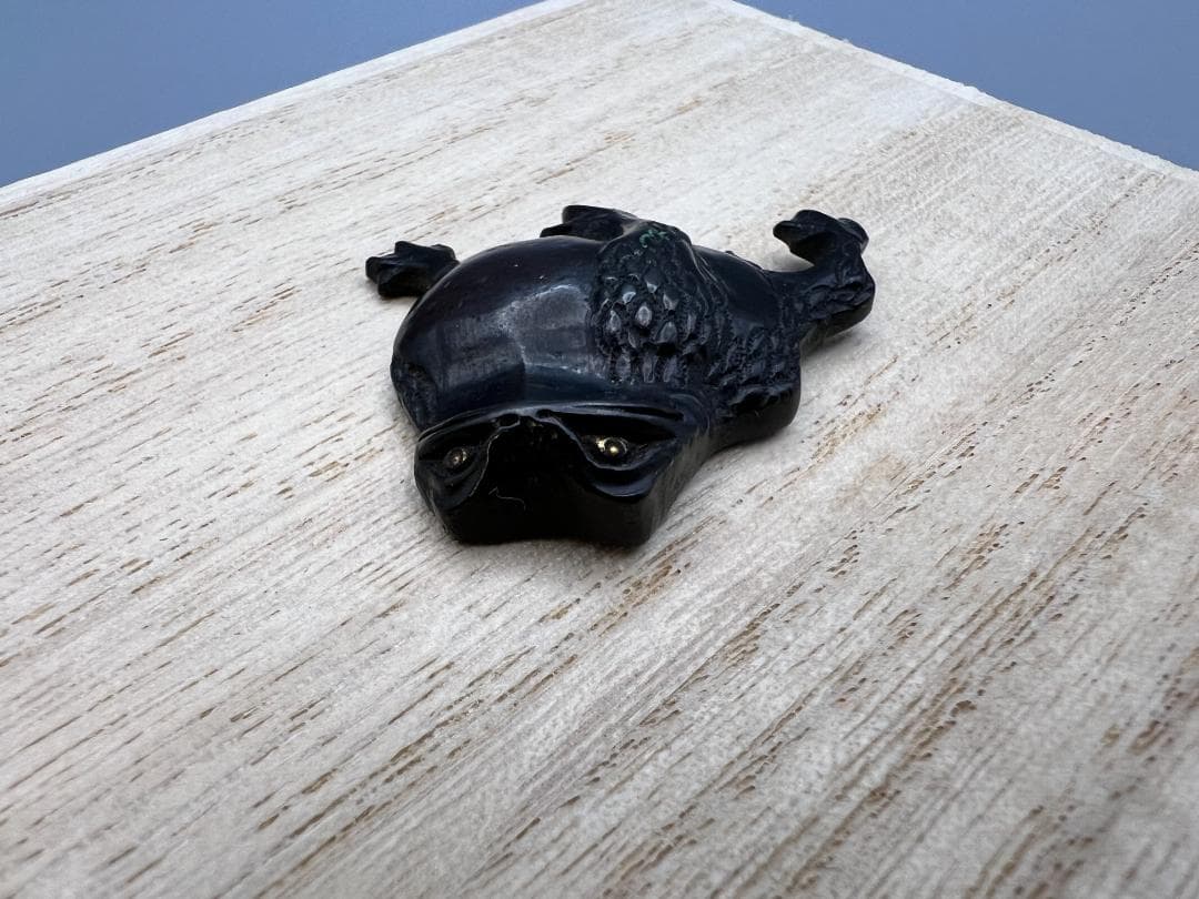 【海】江戸明治金工　蛙図　カエル　金目　手彫　大金具　銅製鍍金　骨董品　箱付