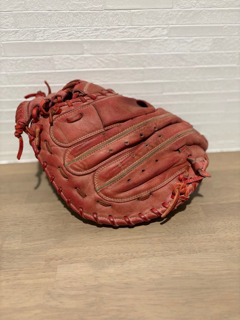 Mizuno Global Elite 軟式グローブ 赤