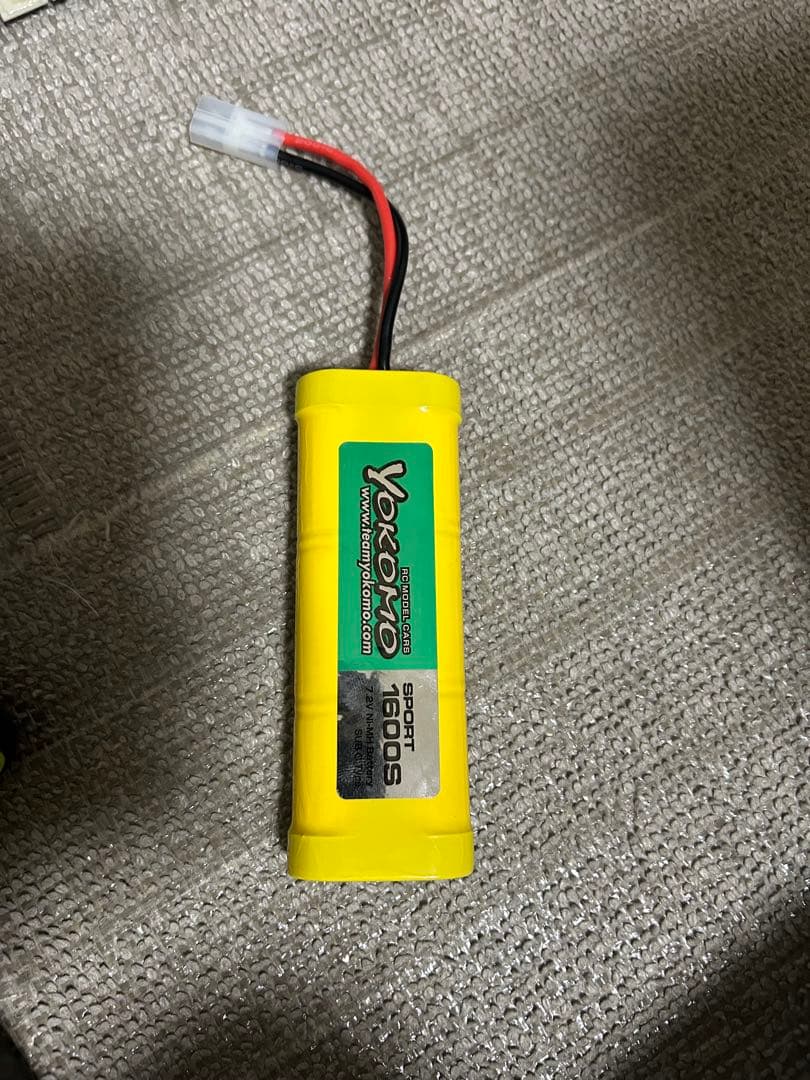 ドリラジ RCカーシャーシ 蛍光グリーンホイール スポーツカー