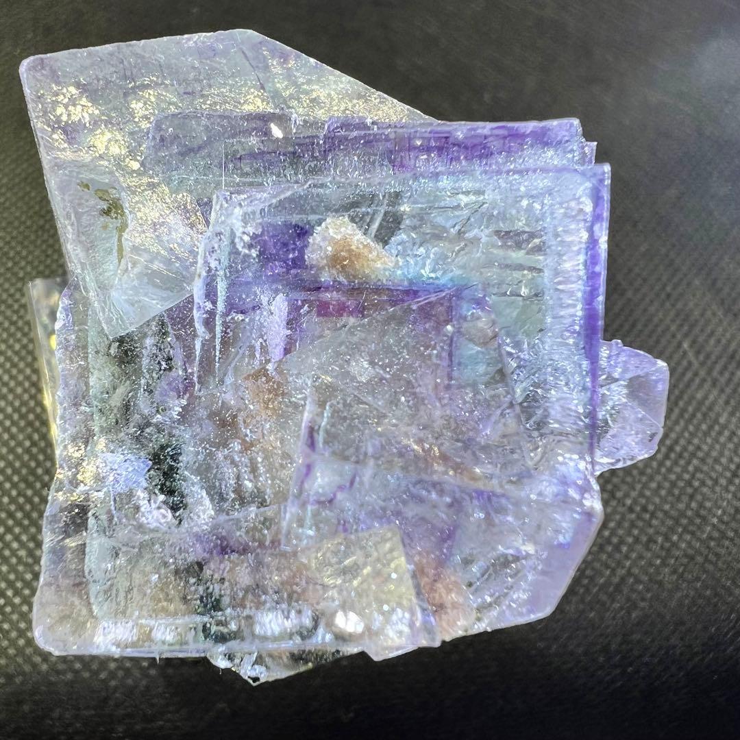 ヤオガンシャン産　スーパークリア　ブルーパープルファントム　フローライト