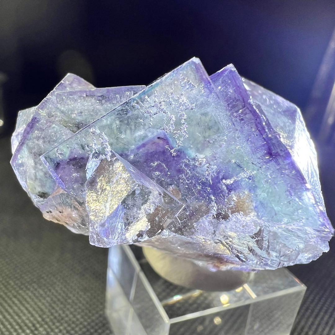 ヤオガンシャン産　スーパークリア　ブルーパープルファントム　フローライト