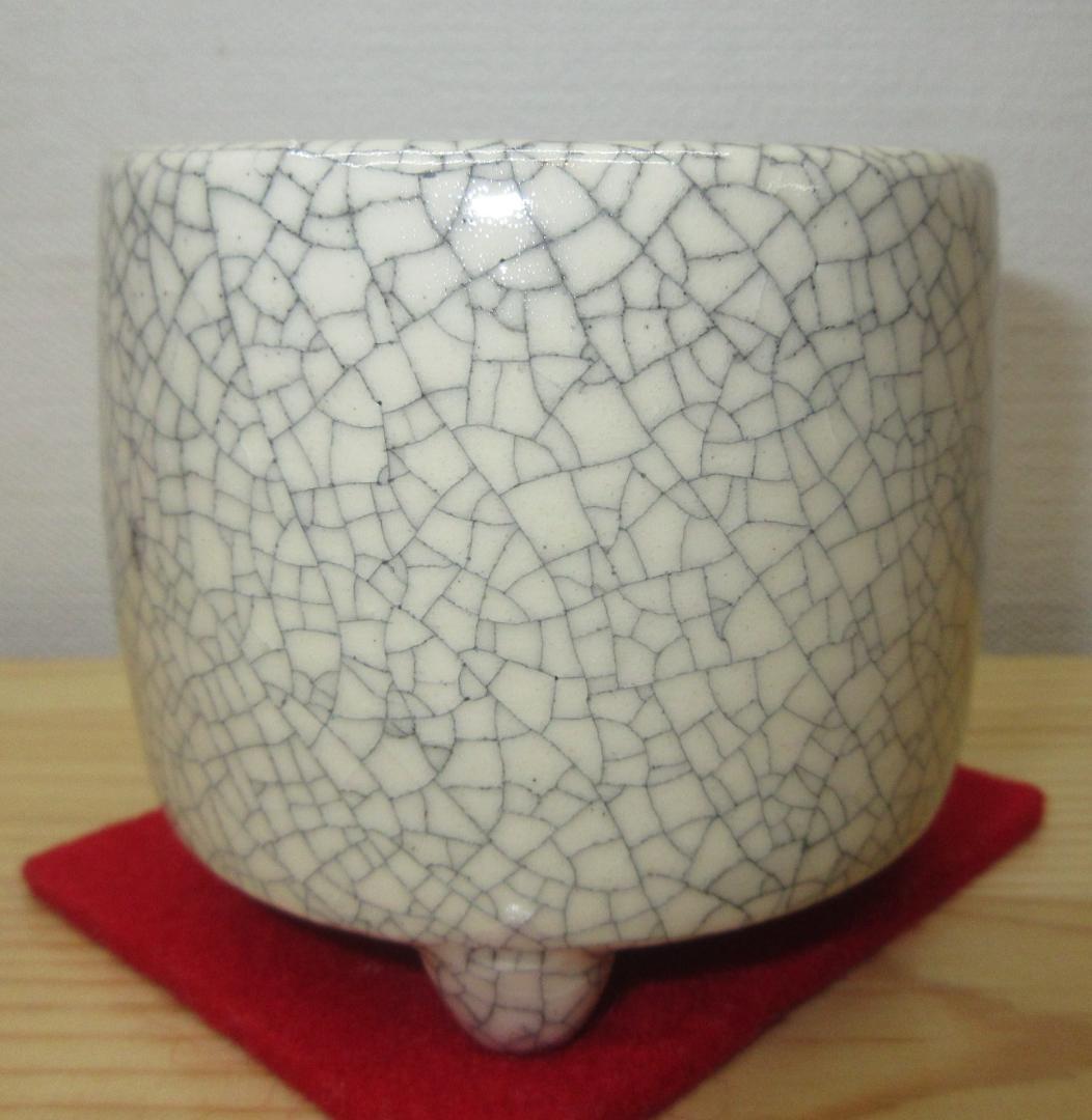 送料込【逢絢亭・新品】茶道具 七事式道具 聞香炉 白楽 貫入模様 丸形 松楽窯