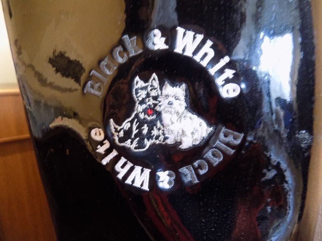 ブラック&ホワイト 9.5型 軽量 キャディーバッグ エナメルブラック 大型