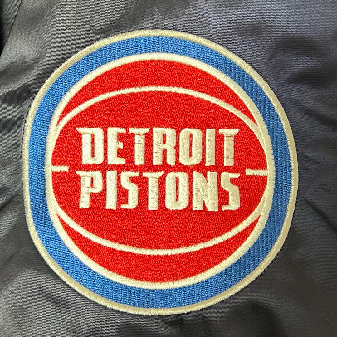 NBA デトロイトピストンズ　ジャケット