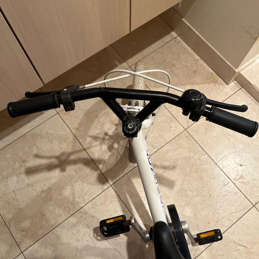 ルイガノキッズバイクホワイト16インチ ※湘南東部近辺でお取引き可能な方（土日）