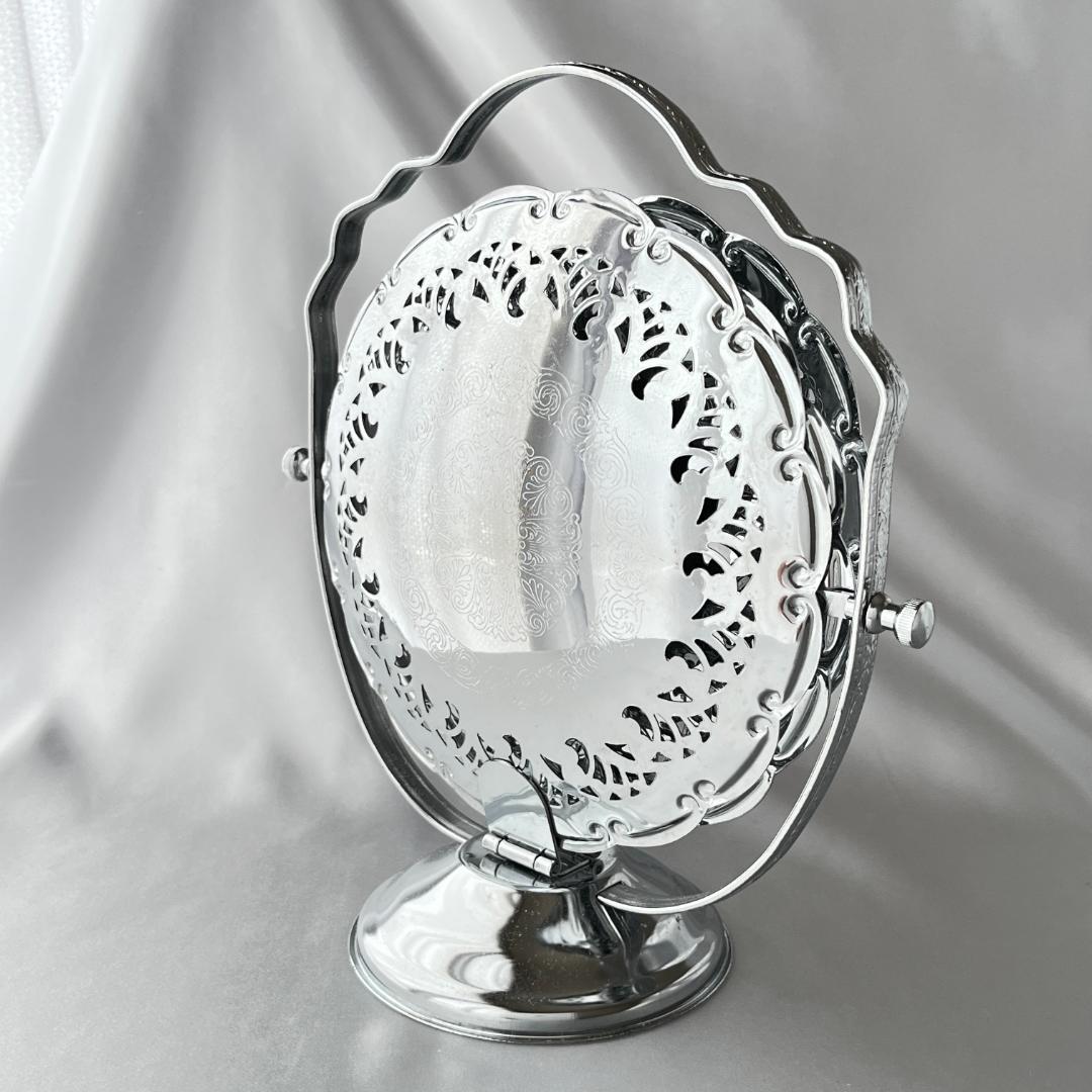 【英国】 エンボスと透かしのケーキスタンド バタフライ式