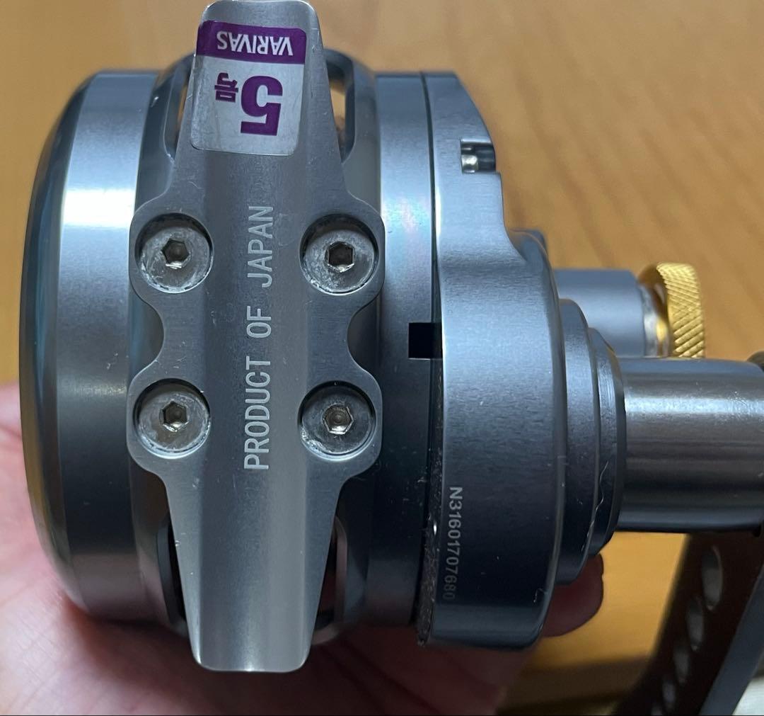 オーシャンフリークス　キャプチャ60hgナロー 右巻き　ガンメタ/ゴールド