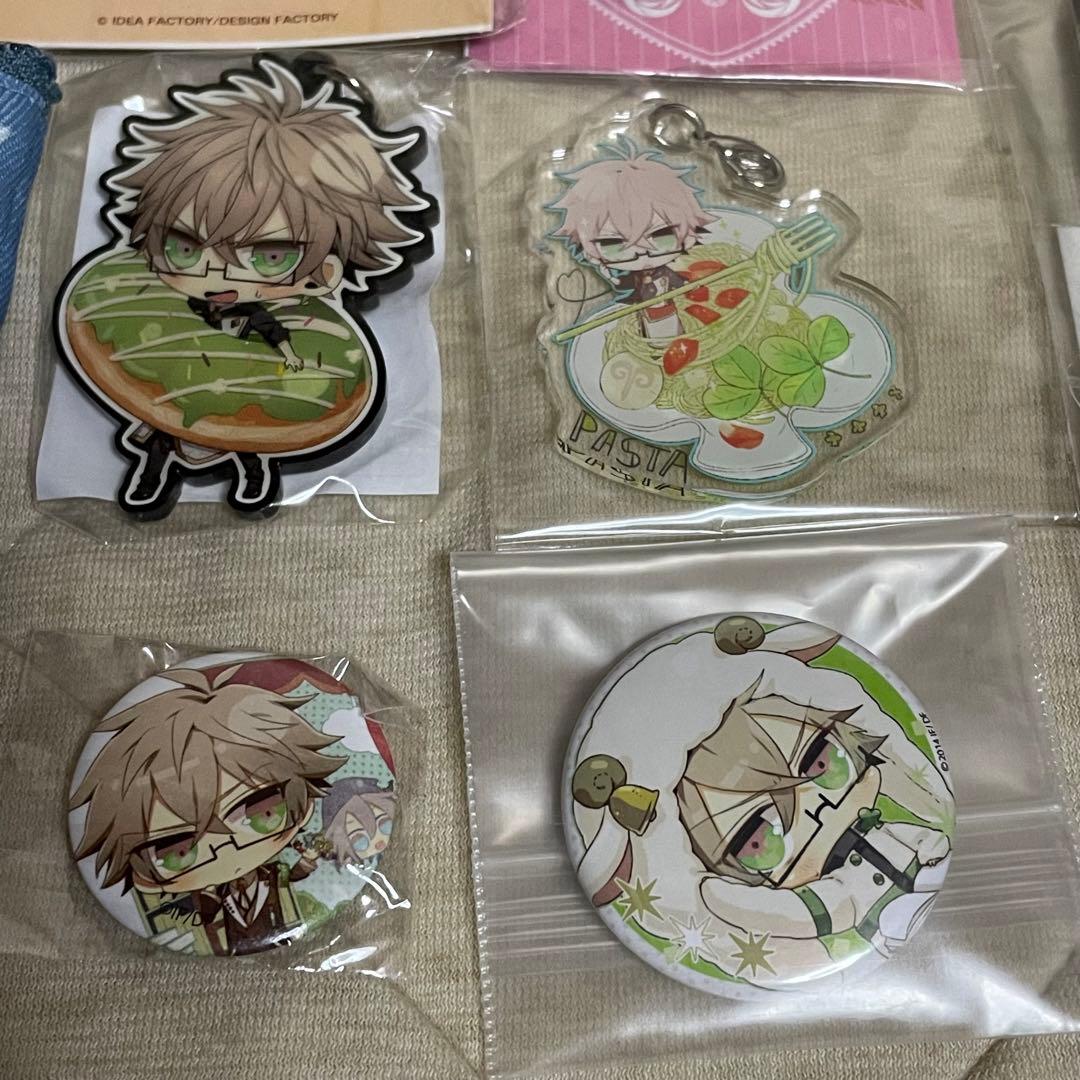 アムネシア　ケント　まとめ売り　アクリルキーホルダー　缶バッジ　ポーチ他　20点