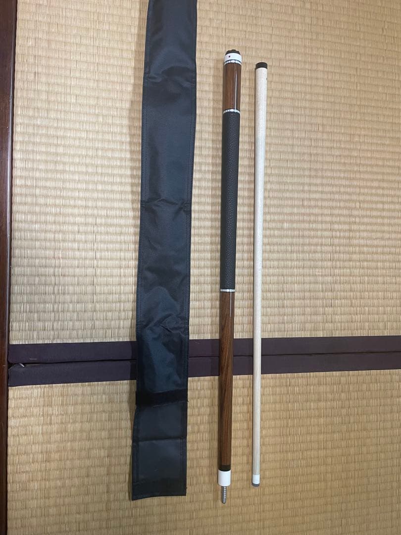 ビリヤードキュー ユニバーサル製