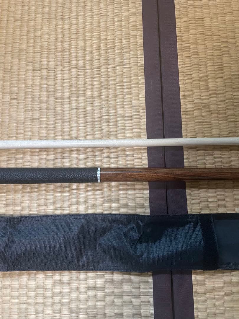 ビリヤードキュー ユニバーサル製