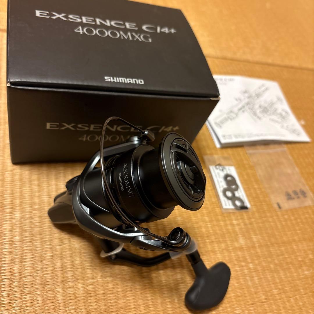 シマノ　１８　エクスセンスＣＩ４＋　４０００ＭＸＧ／スピニングリール