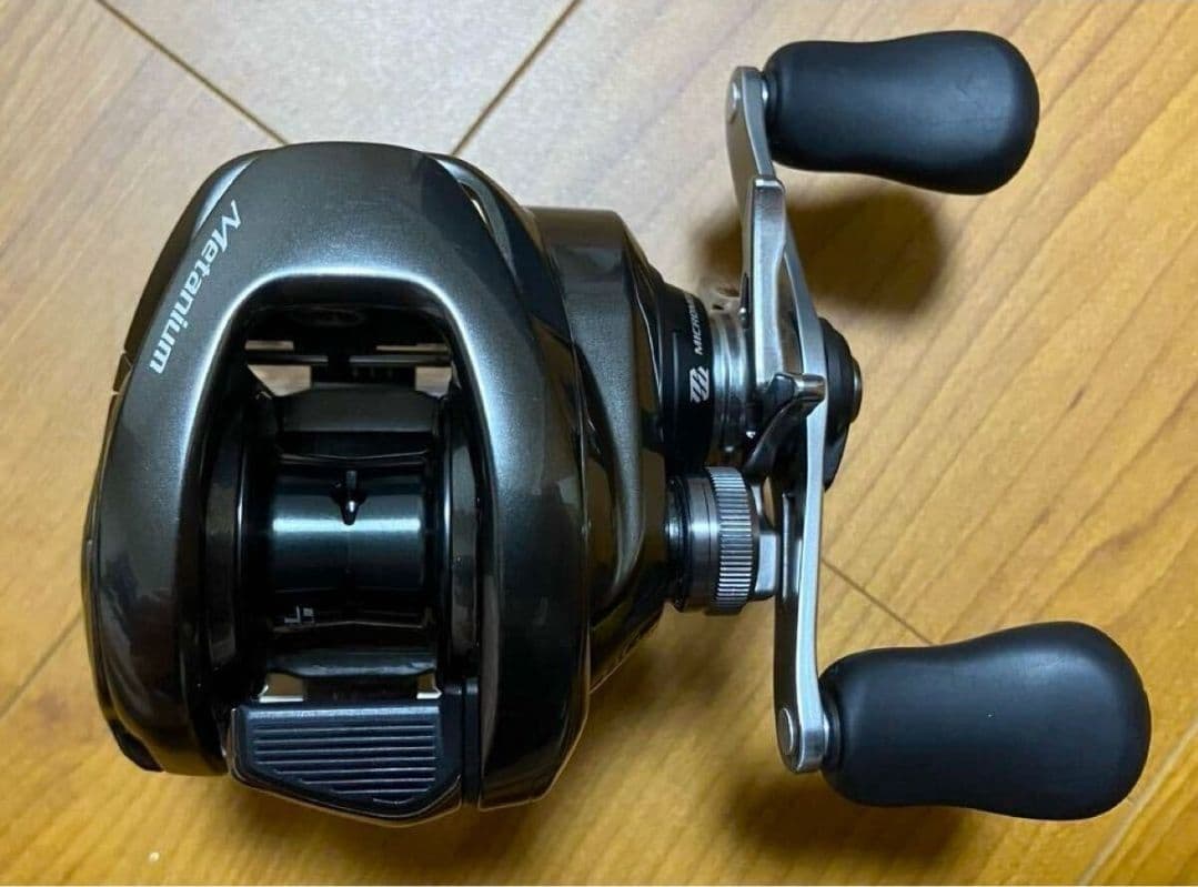 極美品 20メタニウム HG nium シマノ SHIMANO ベイト