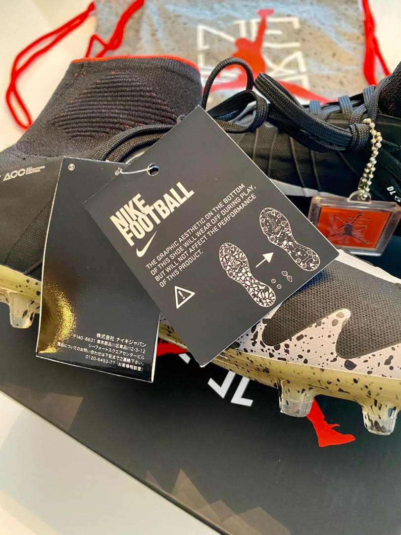 d*9様 新品未使用✨NIKE ハイパーヴェノム ファントムⅡ NJR FG N