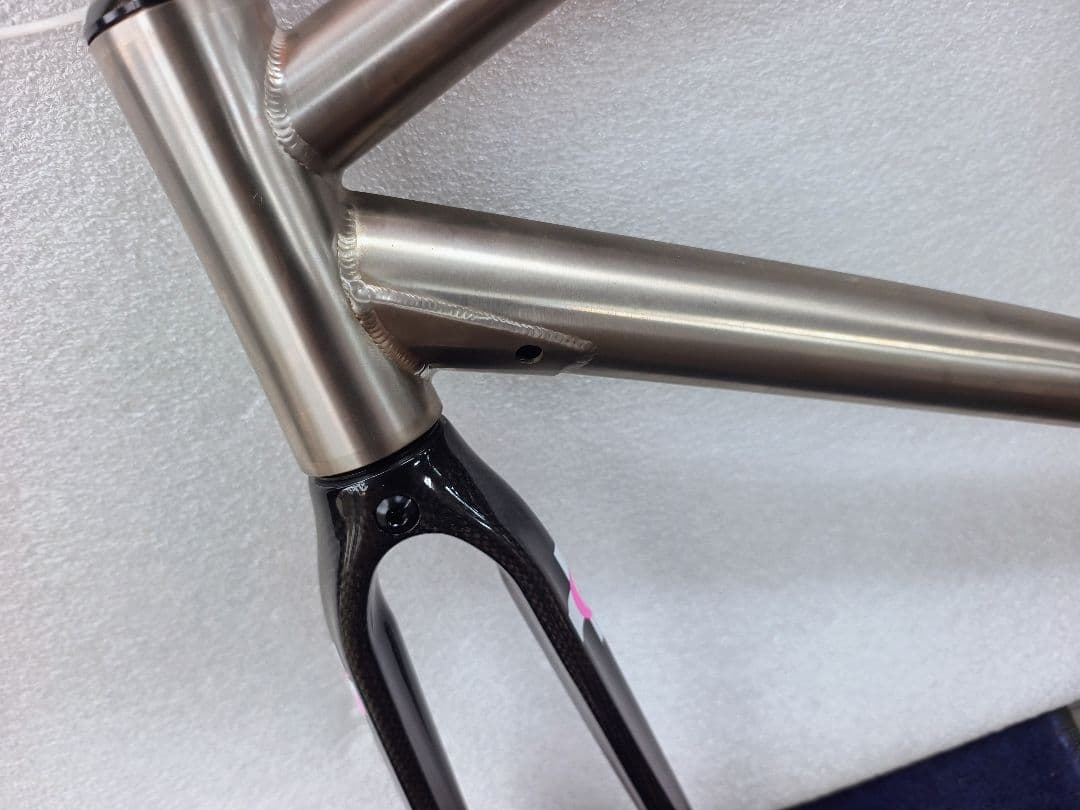 チタン製ロードバイクフレーム