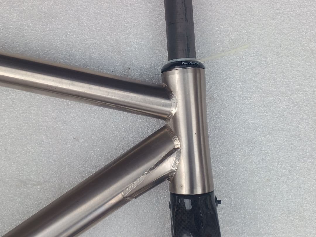 チタン製ロードバイクフレーム