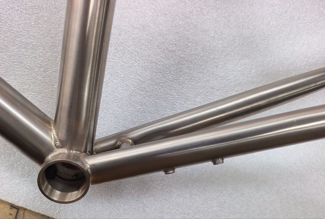 チタン製ロードバイクフレーム
