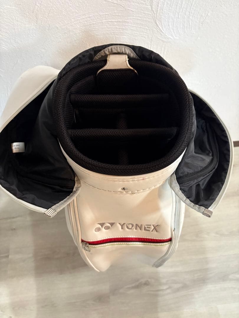 ゴルフキャディバッグ　YONEX ホワイト