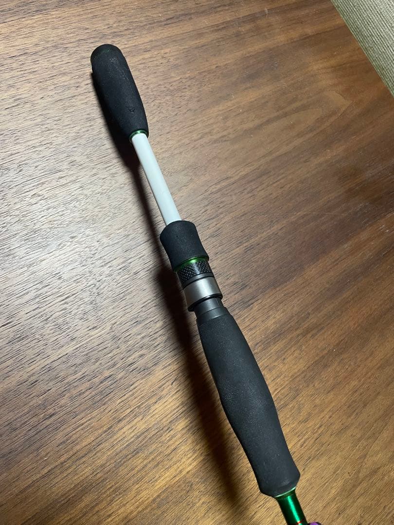 希少　アジリンガーZ 8.0L レイン