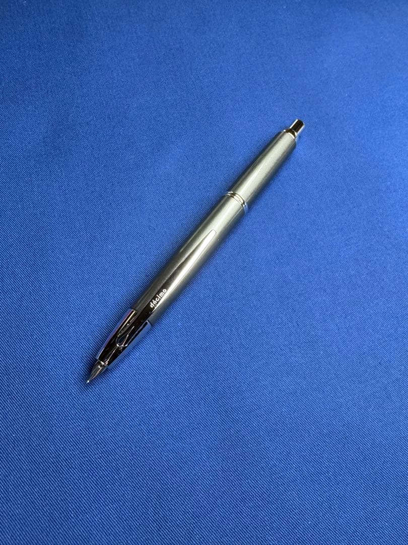 キャップレス デシモ　ダークグレーマイカ