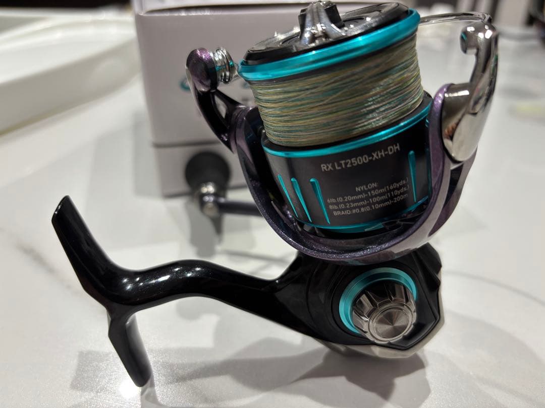 エメラルダス　RXLT2500XHDH DAIWA リール