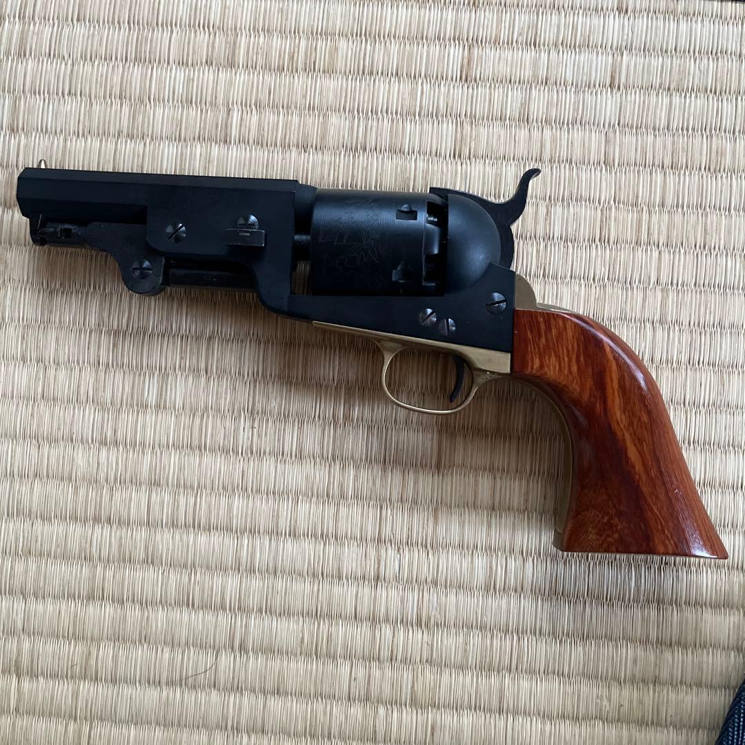 CRAFT APPLE WORKS 51NAVY 弾丸の発射はできません。