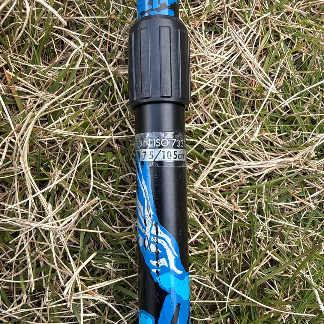 Atomic スキー板 X12 青 キッズ 子供 ジュニア ストック付き