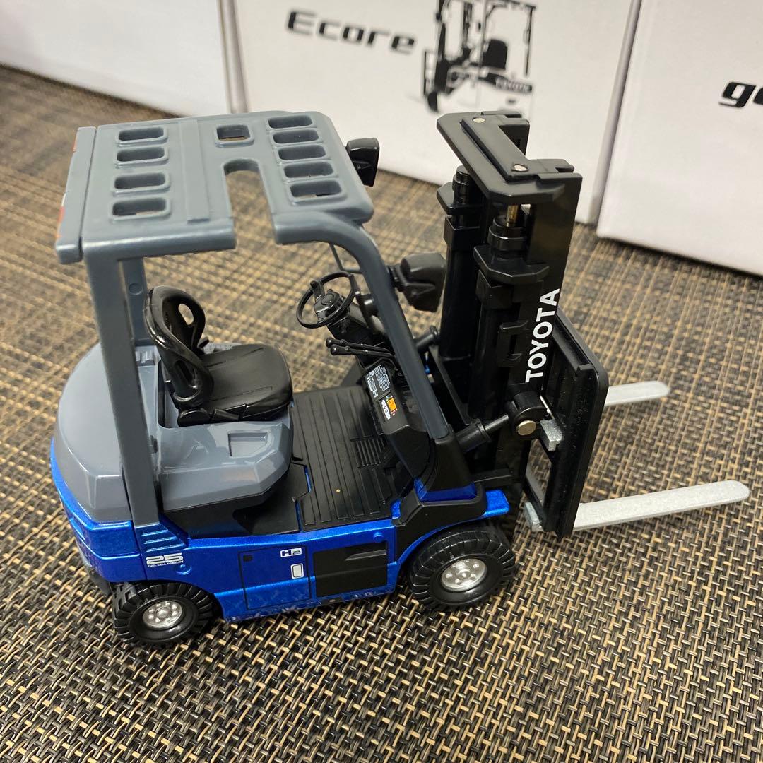 TOYOTA L&F フォークリフト ミニカー　3台セット　非売品　希少