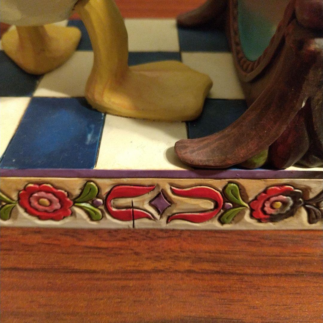 エネスコ ジムショア ショーケース ドナルト