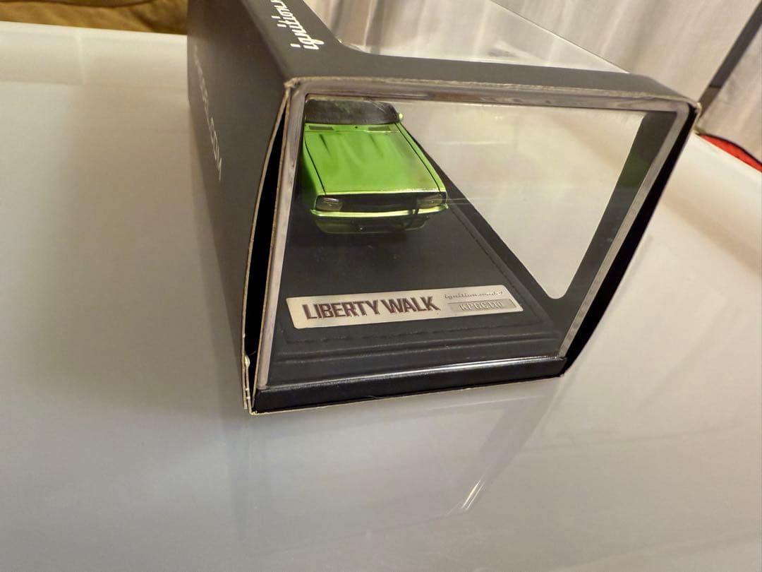 イグニッションモデルLiberty Walk ケンメリミニカー 1/43