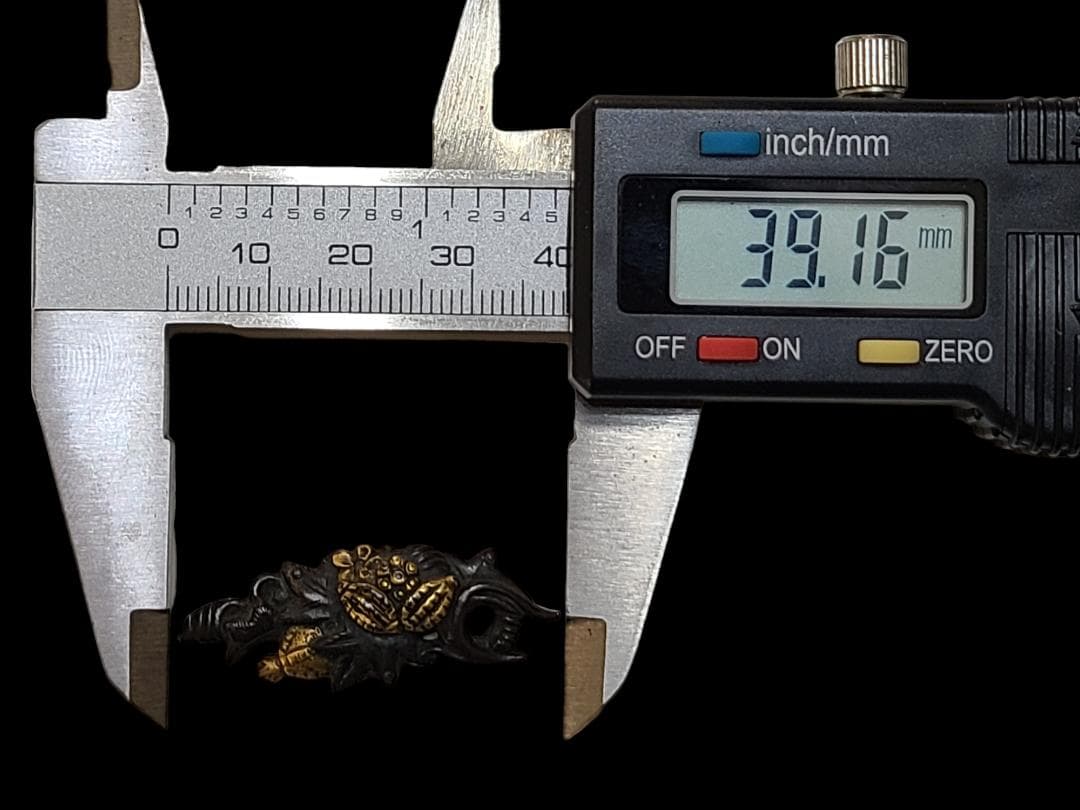 目貫 刀装具 鍔 日本刀 真剣 刀 骨董 アンティークコレクション 短刀 拵え3