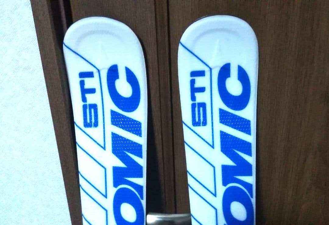 即発送送料無料 Atomic STI JPN 123cmミッドスキー板 ケース