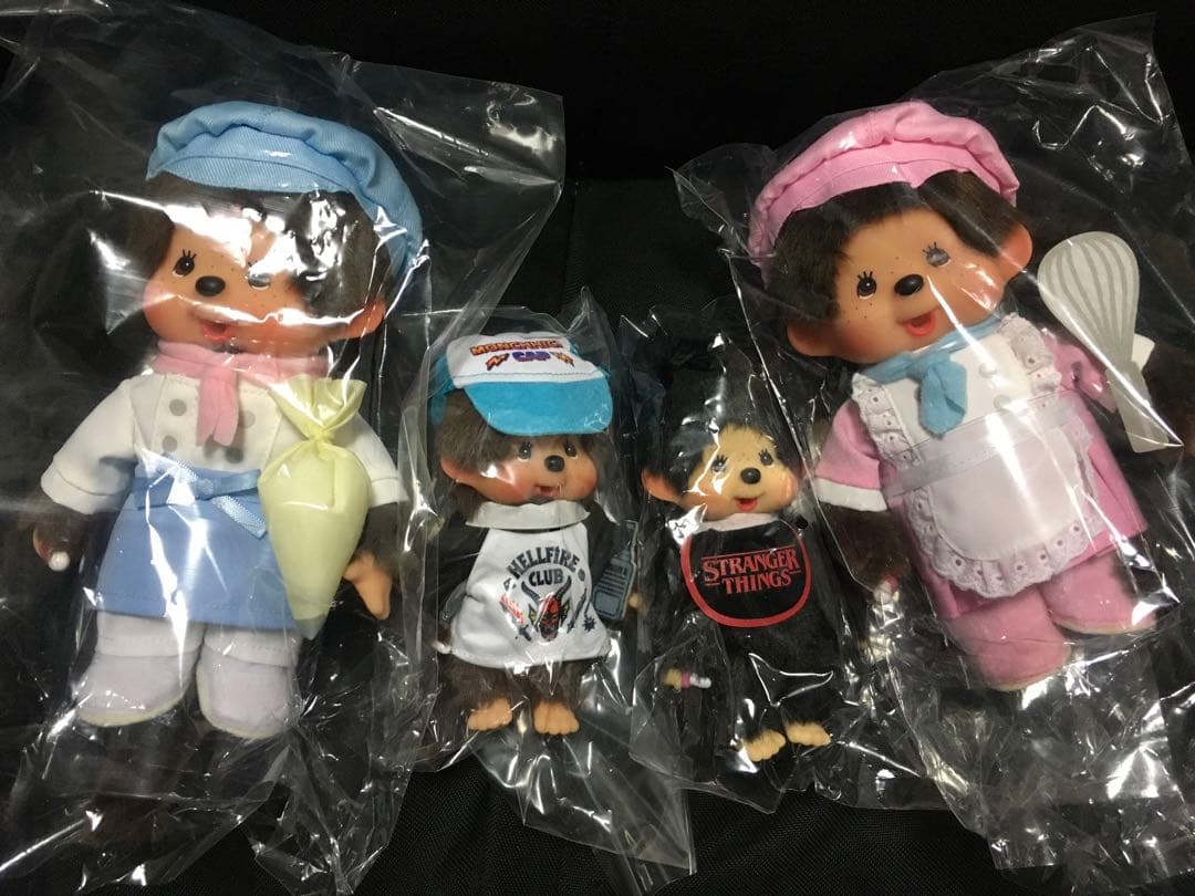 モンチッチ　東京駅限定　ストレンジャーシングス　ぬいぐるみ　マスコット