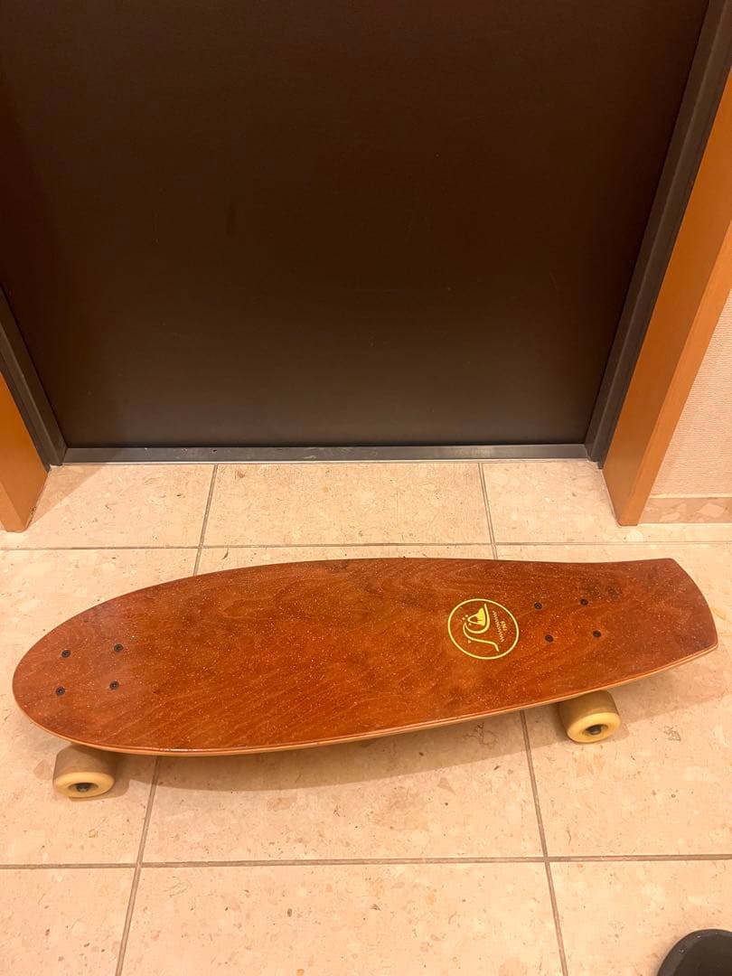 スケートボード　Longboard Quiksilver Woody 2.0