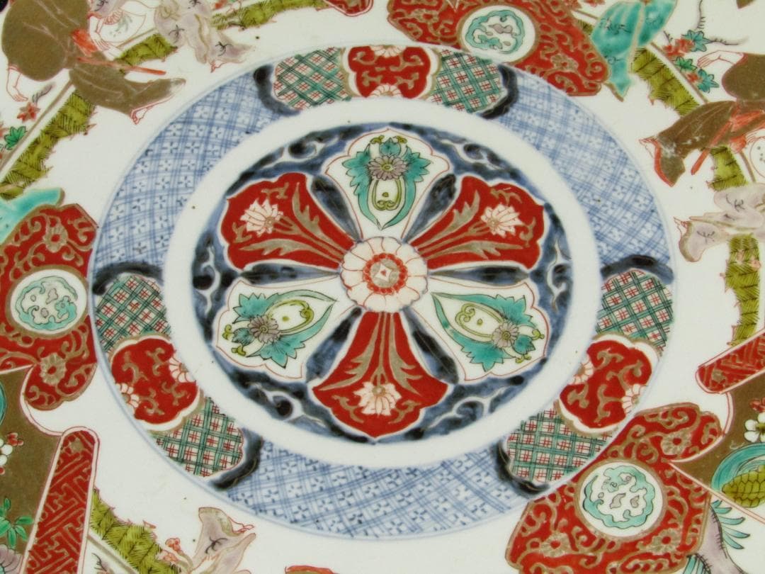 【色絵　時代　割絵花見踊り図　一尺四寸　銅鑼鉢・大皿】古伊万里