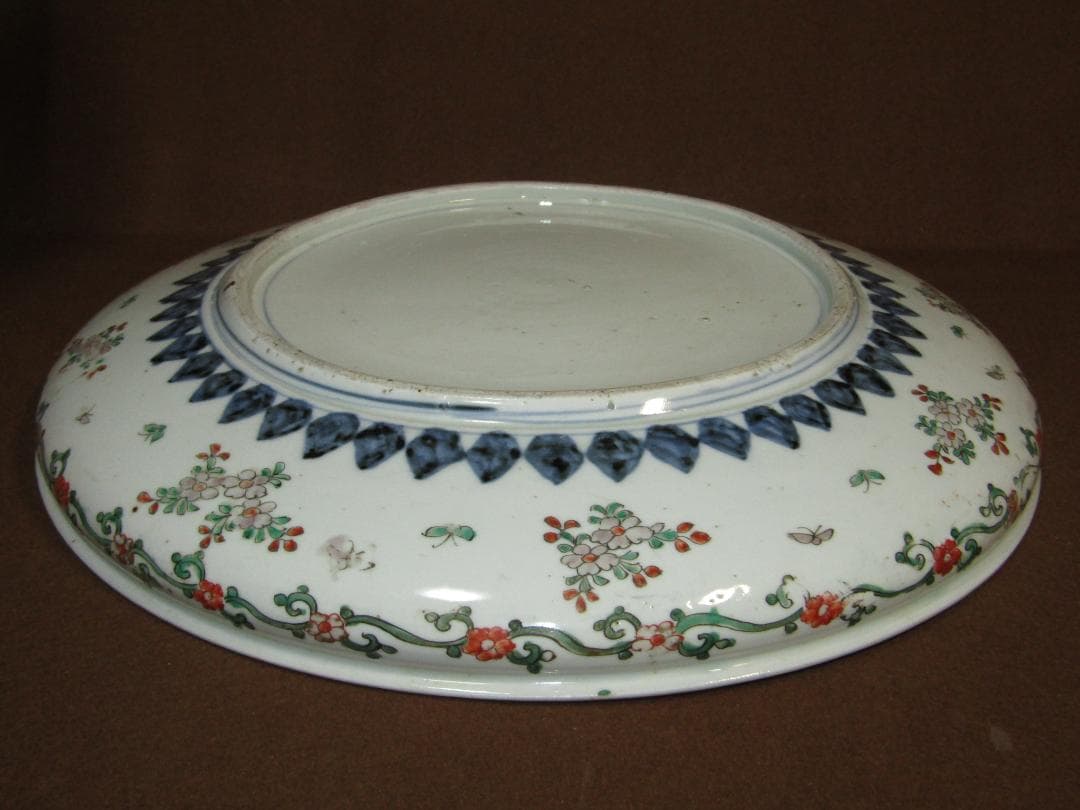 【色絵　時代　割絵花見踊り図　一尺四寸　銅鑼鉢・大皿】古伊万里