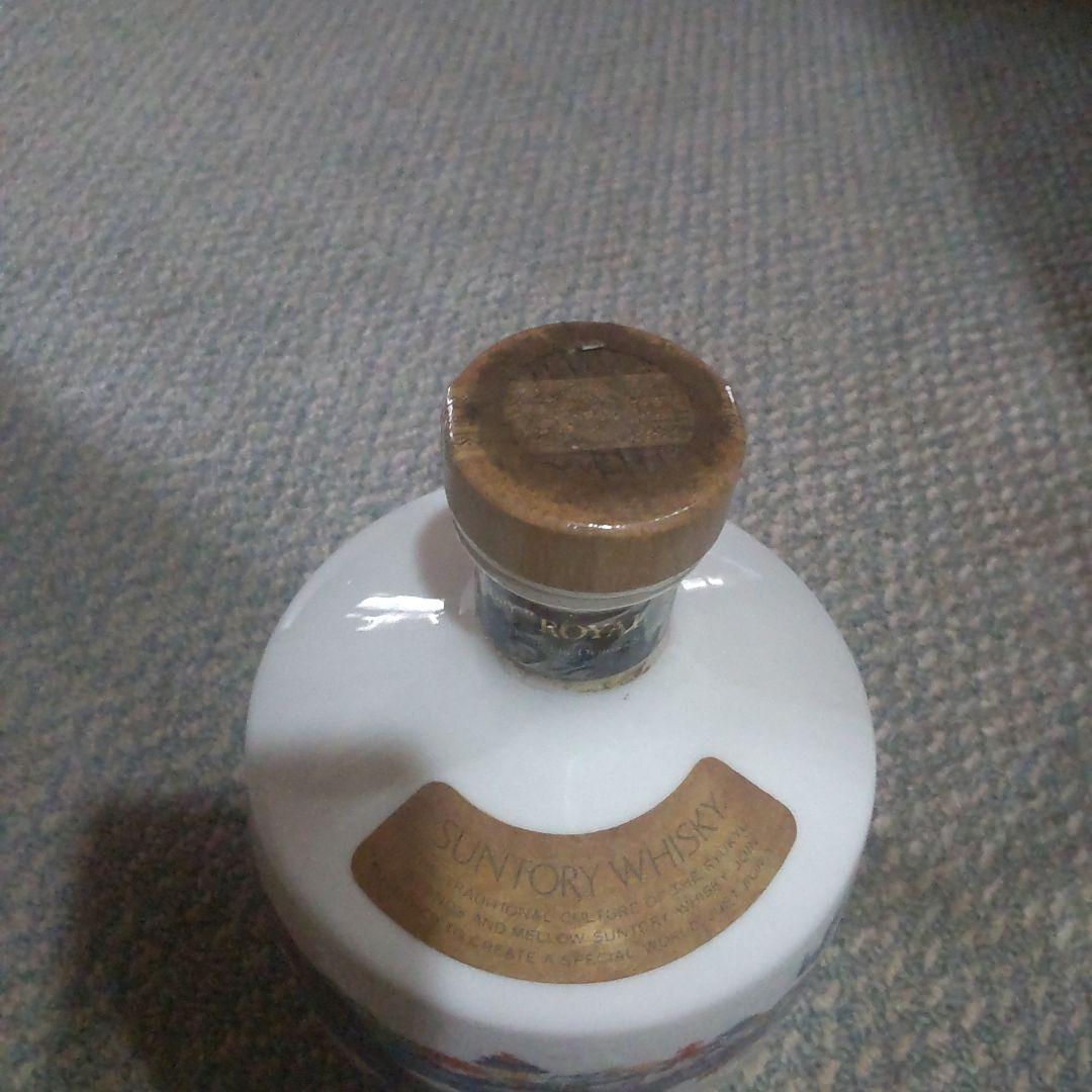 Suntory ウイスキー 陶器ボトル
