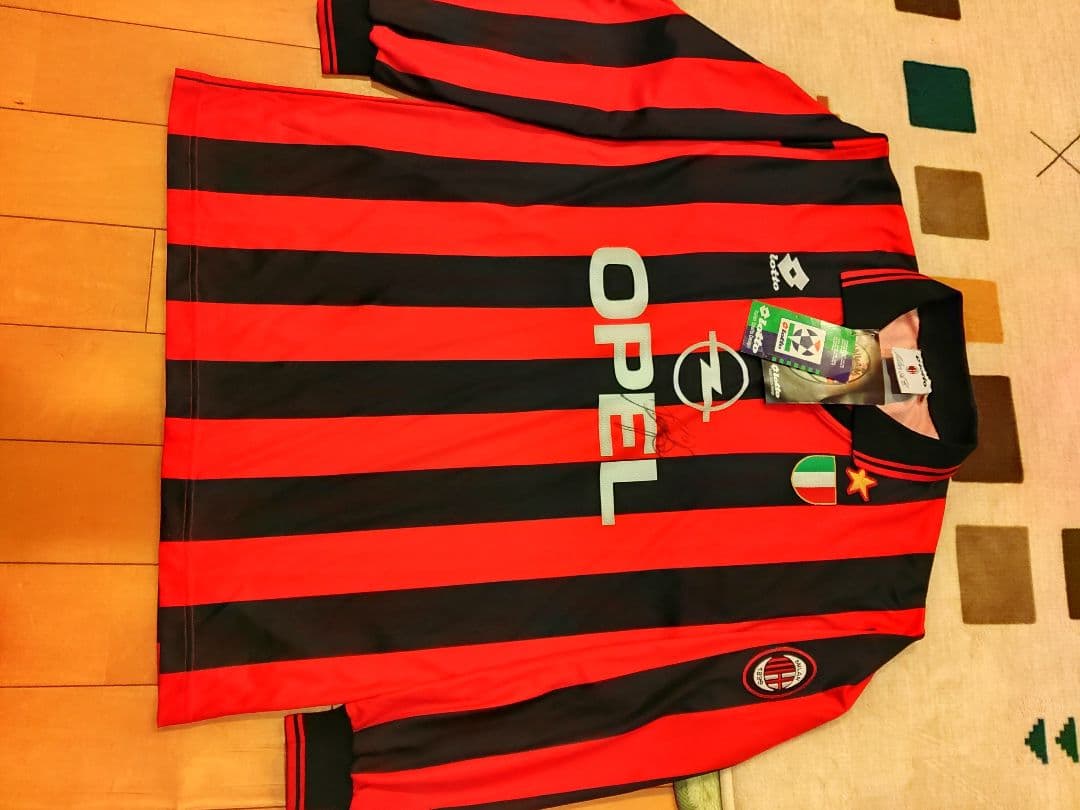 ヴィンテージユニフォームミラン長袖選手用バッジョサイン入り新品タグ付き