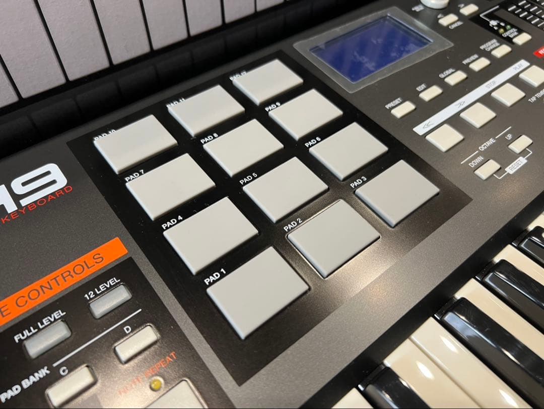 DTM・DAW akai MPK49