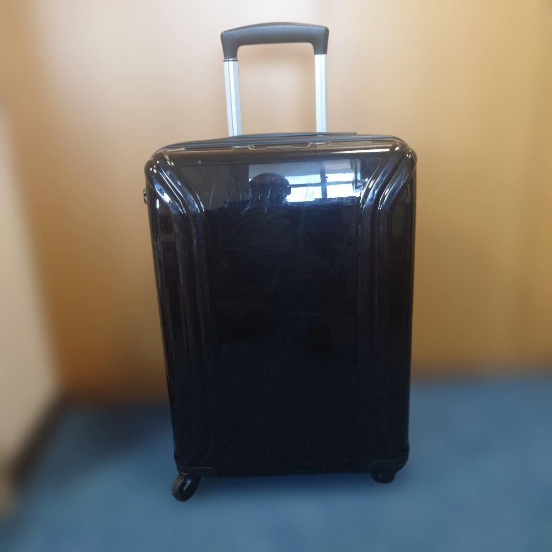 【機内持込み】ゼロハリバートン スーツケース 32L 4輪