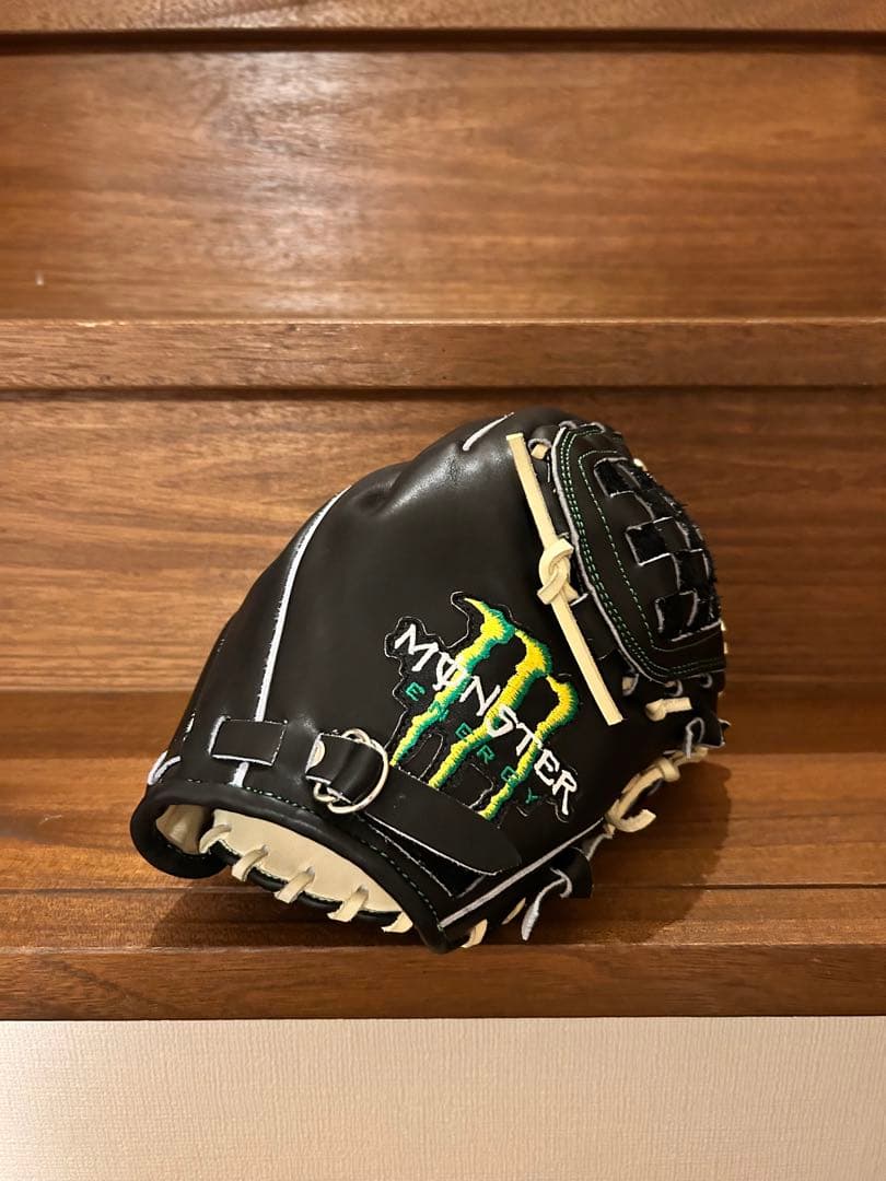 硬式・軟式兼用　黒　ライナーバック　グリス追加済み　投手用