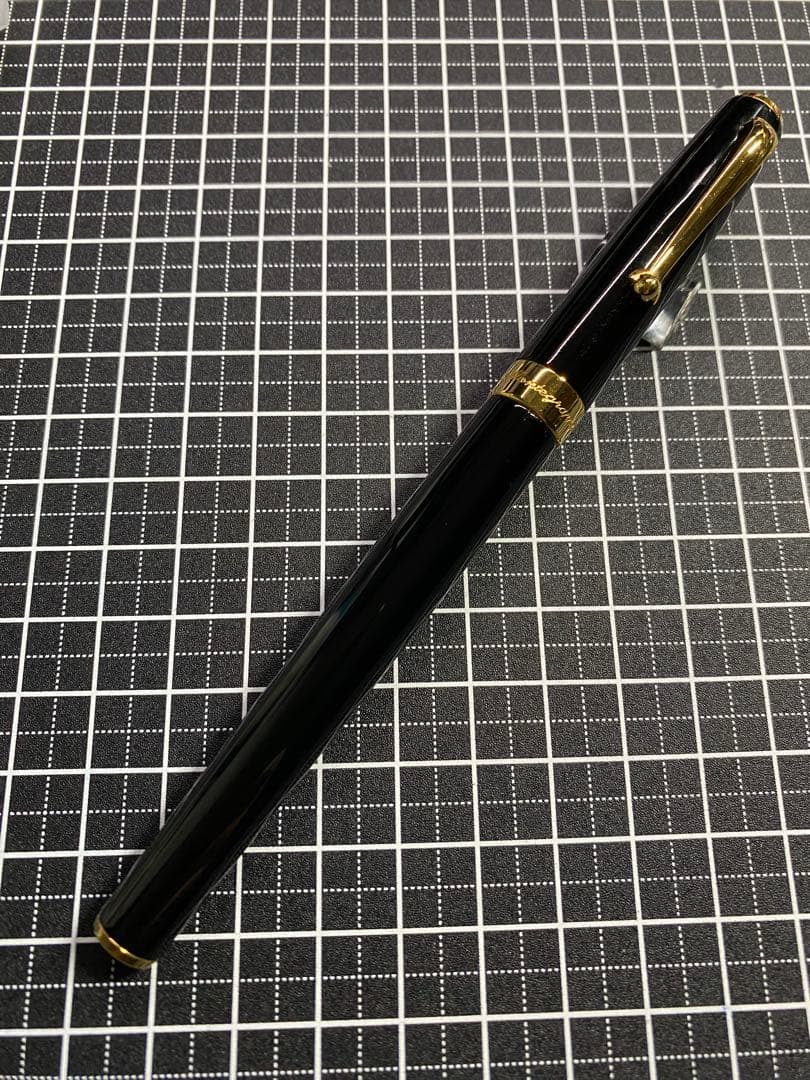 Montegrappa 402 collection 万年筆 字幅F程度