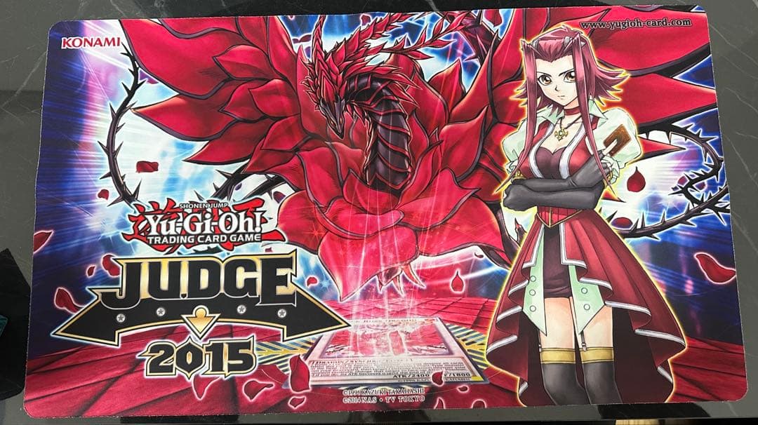 遊戯王　十六夜アキ　ブラック・ローズ・ドラゴン　プレイマット