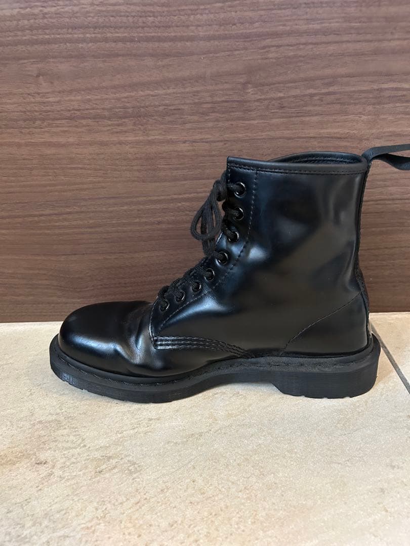 Dr. Martens ドクターマーチン　オールブラックUKサイズ8