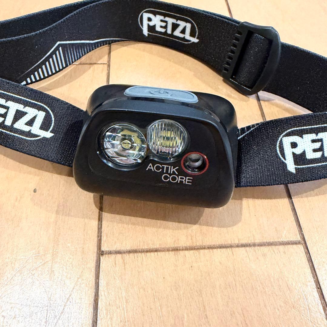 PETZL ACTIK CORE アクティックコア 350ルーメン ヘッドライト