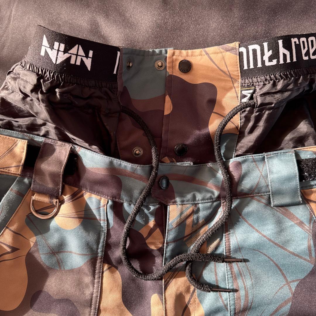 NNNTHREE スノボ　パンツ　M