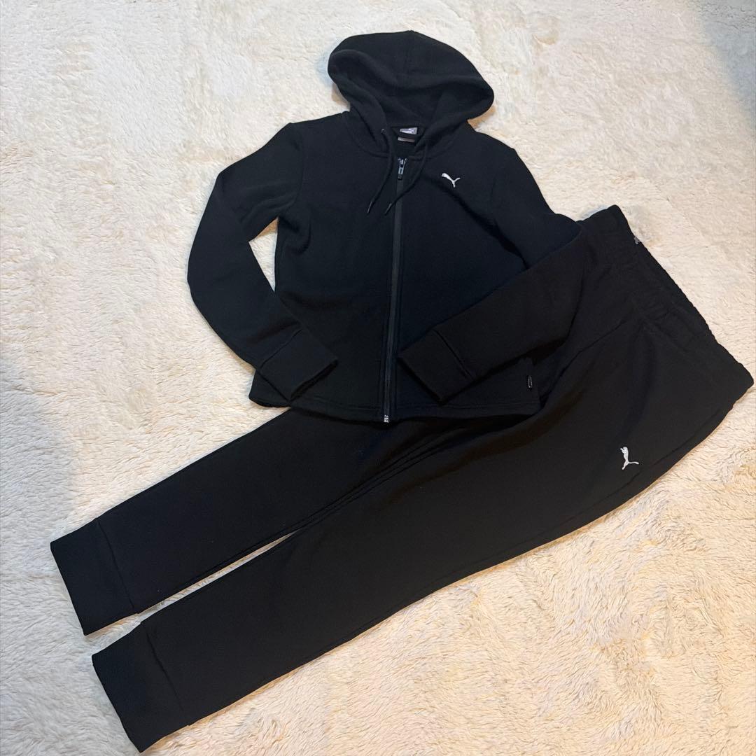 PUMA プーマ　黒　ジャージ　上下　セット　ランニングウェア　スポーツ